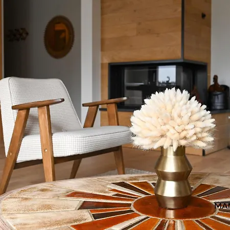 Apartment Duplex Deco 70's Avec Cheminee A 1650 - Fr-1-664-31 *